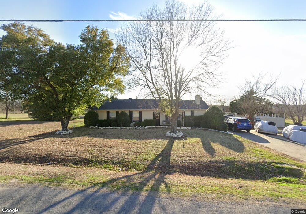 1101 Hidden Hills Dr, Corsicana, TX 75110 - photo 1