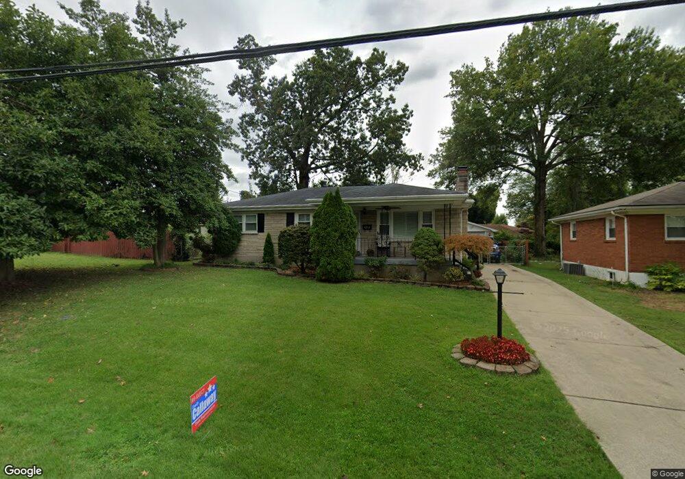 5712 Indian Rock Rd, Louisville, KY 40219 - photo 1