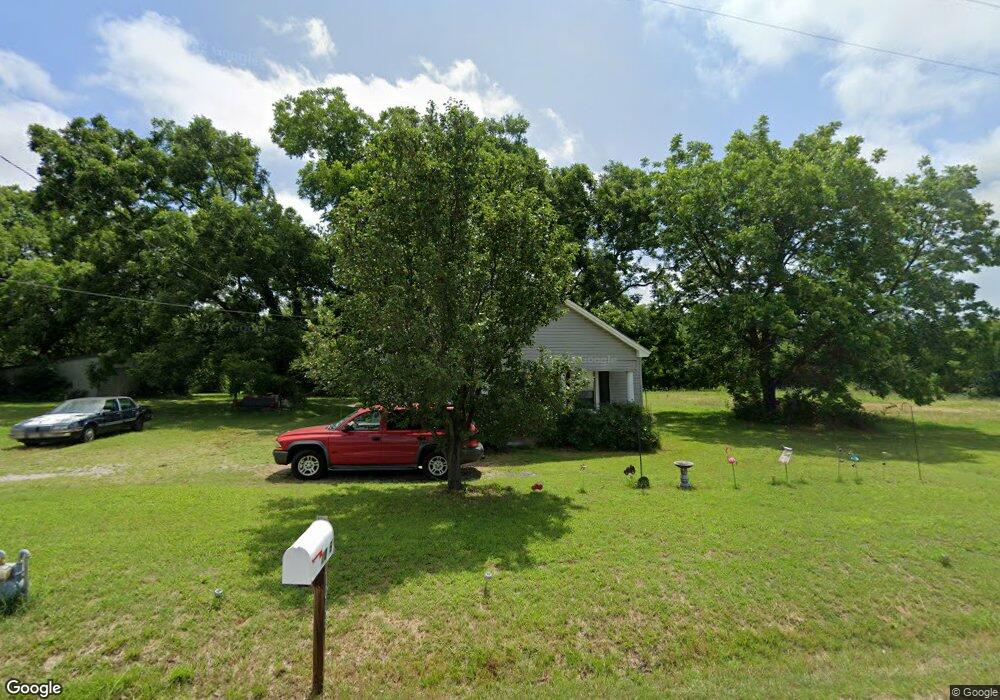 1006 W Springdale Loop, Ardmore, OK 73401 - photo 1