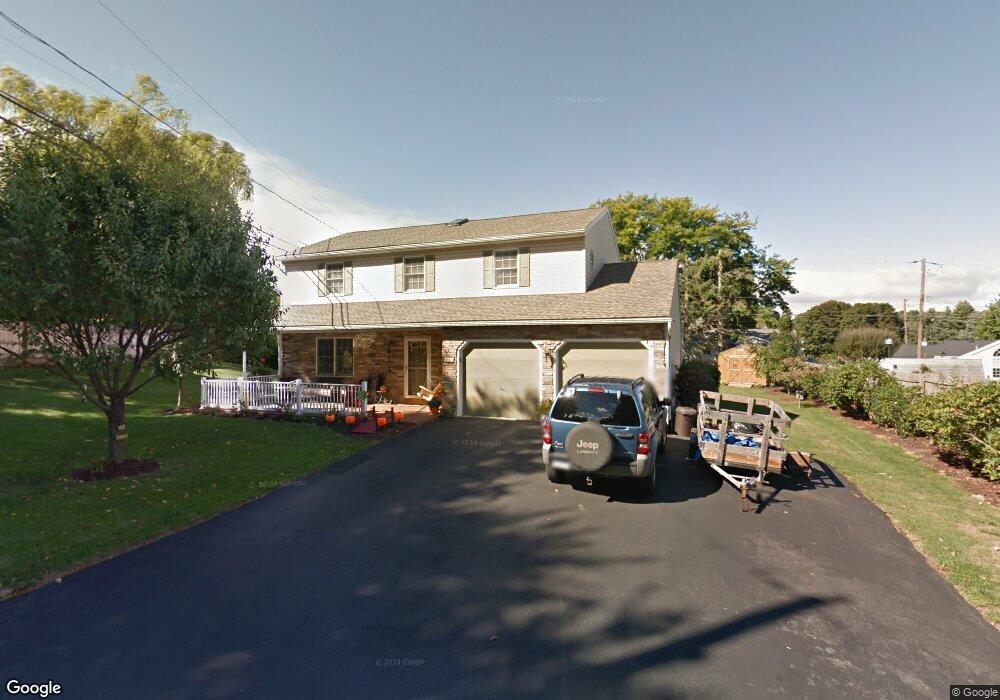 5046 Pine Grove Cir, Allentown, PA 18106 - photo 1