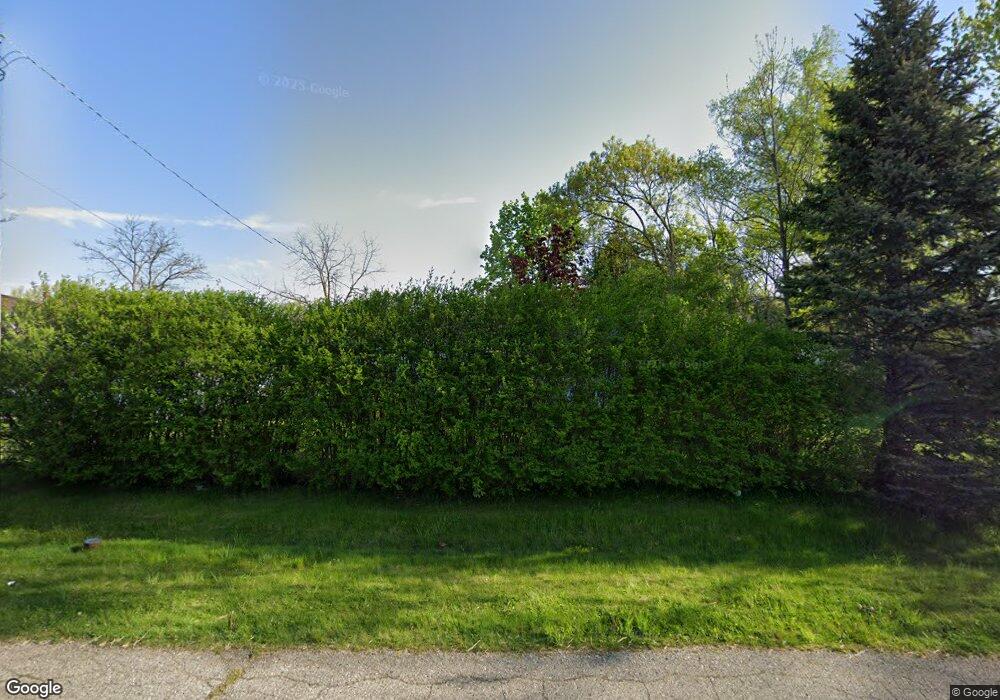 1027 Jefferson Blvd, Flint, MI 48507 - photo 1