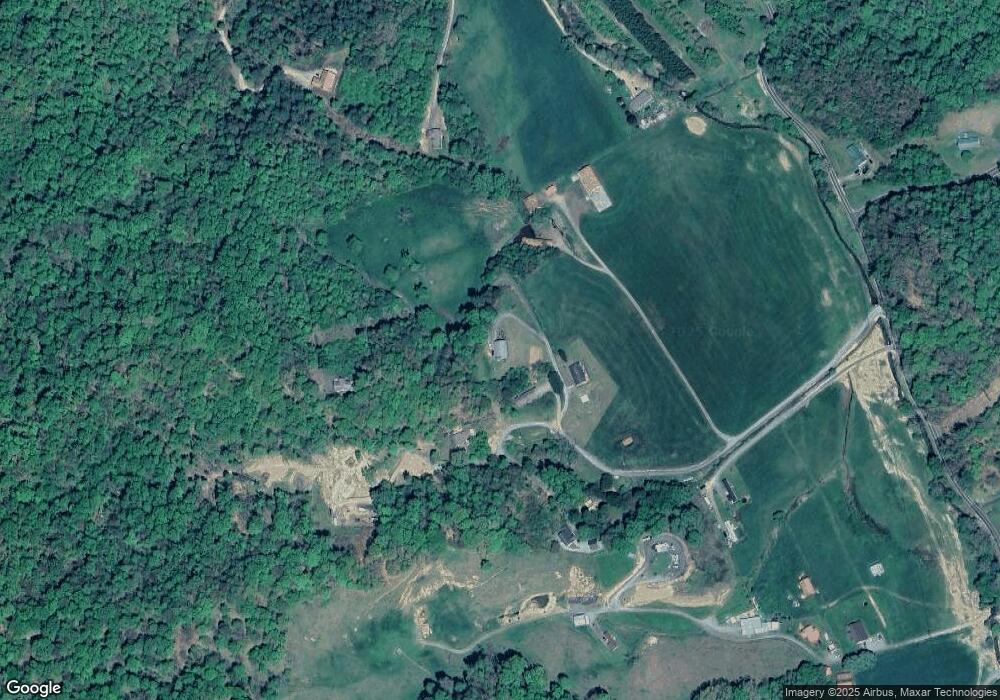 61 Deer Track Ln, Burnsville, NC 28714 - photo 1