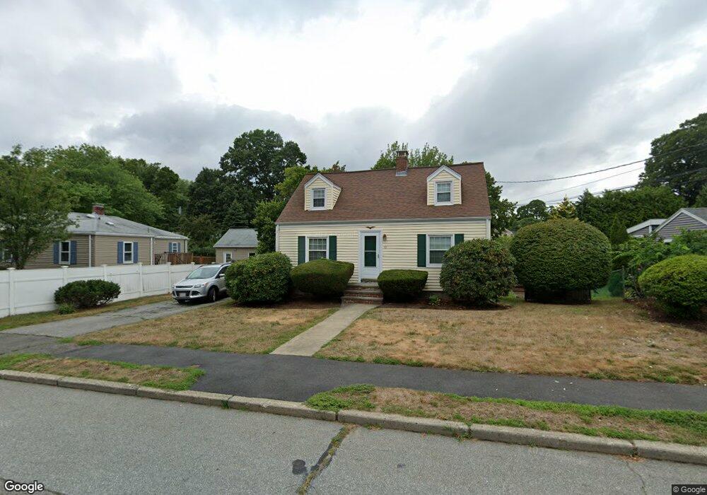 10 Canterbury Rd, Waltham, MA 02453 - photo 1