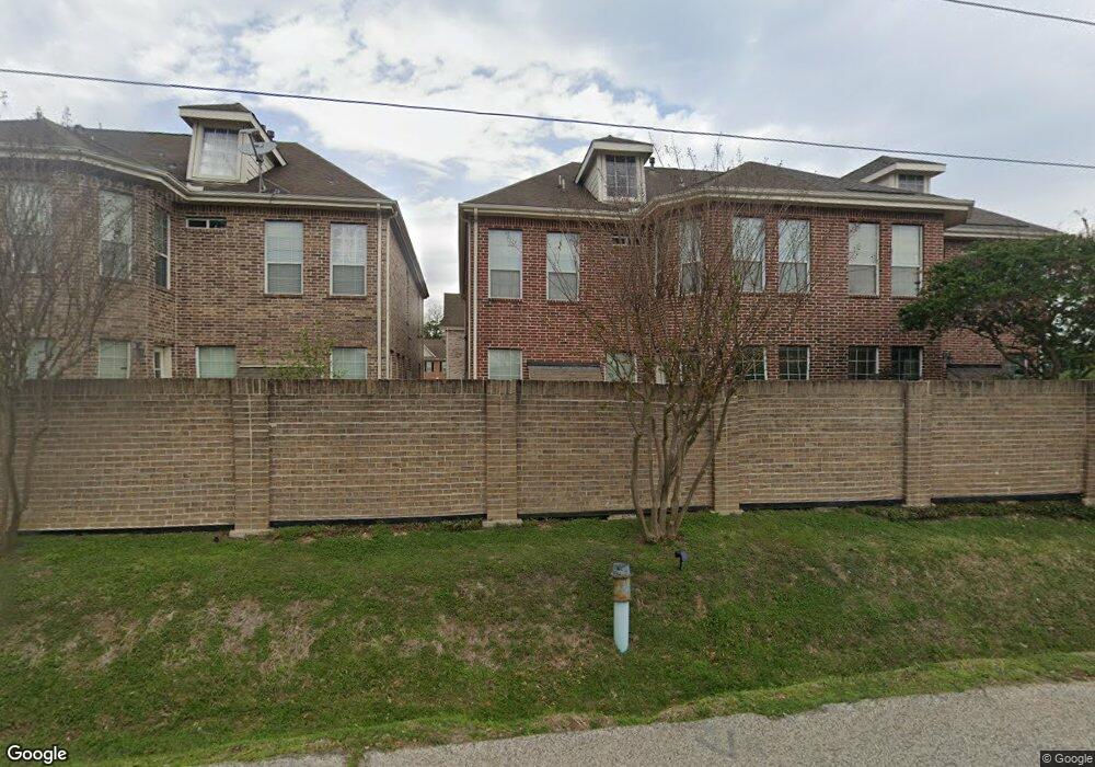 1210 Heritage Creek Park, Houston, TX 77008 - photo 1