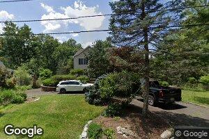 34 Western Blvd, Gillette, NJ 07933