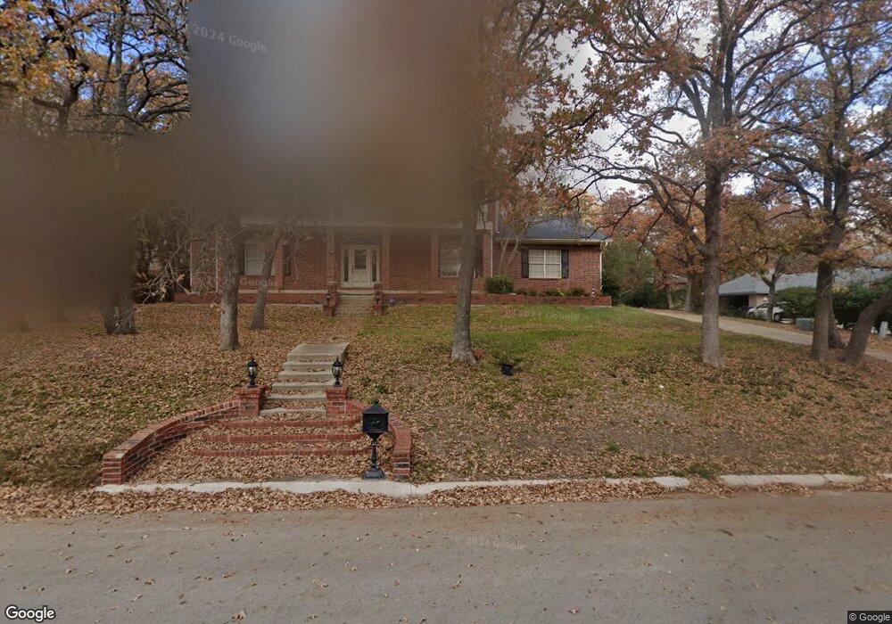 33 Highview Cir, Denton, TX 76205 - photo 1