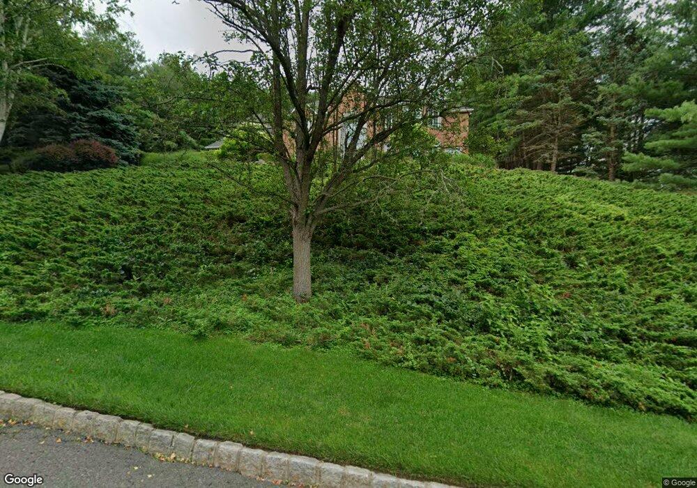 301 Skyridge Rd, Franklin Lakes, NJ 07417 - photo 1