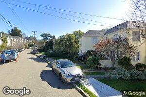 1074 Ashmount Ave, Piedmont, CA 94610