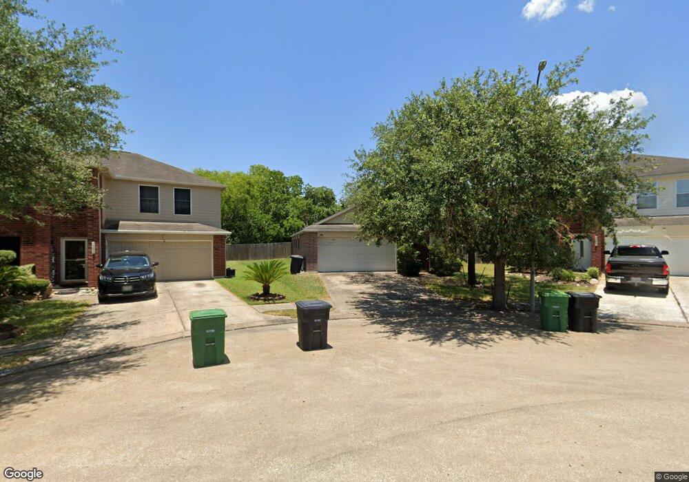 10202 Belcamp Ct, Houston, TX 77075 - photo 1