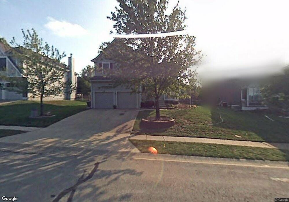 4709 Chouteau St, Shawnee, KS 66226 - photo 1