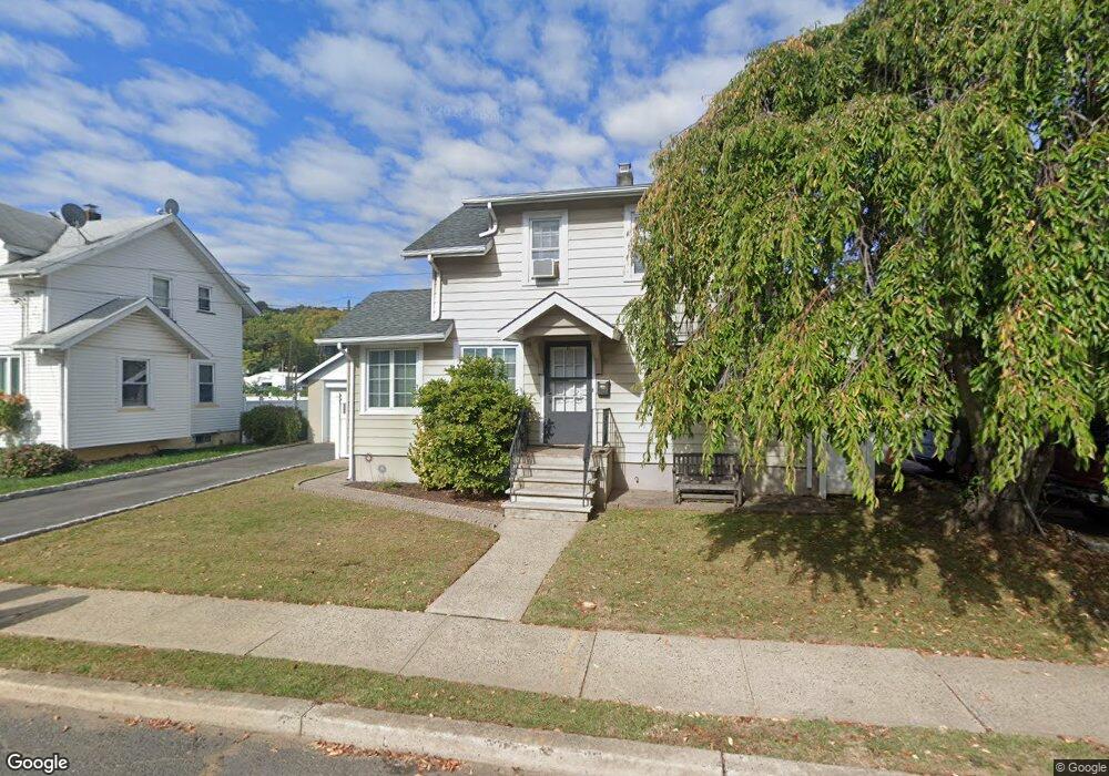 6 New Walnut St, North Plainfield, NJ 07060 - photo 1