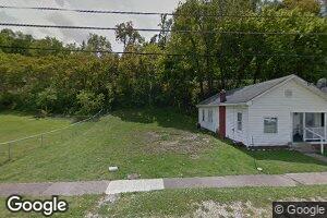 1722 Maple St, Kenova, WV 25530