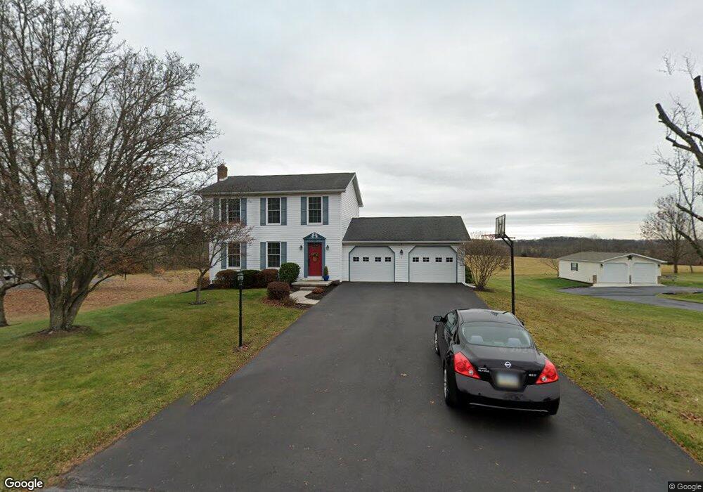 110 Kinsey Dr unit 19, Gettysburg, PA 17325 - photo 1