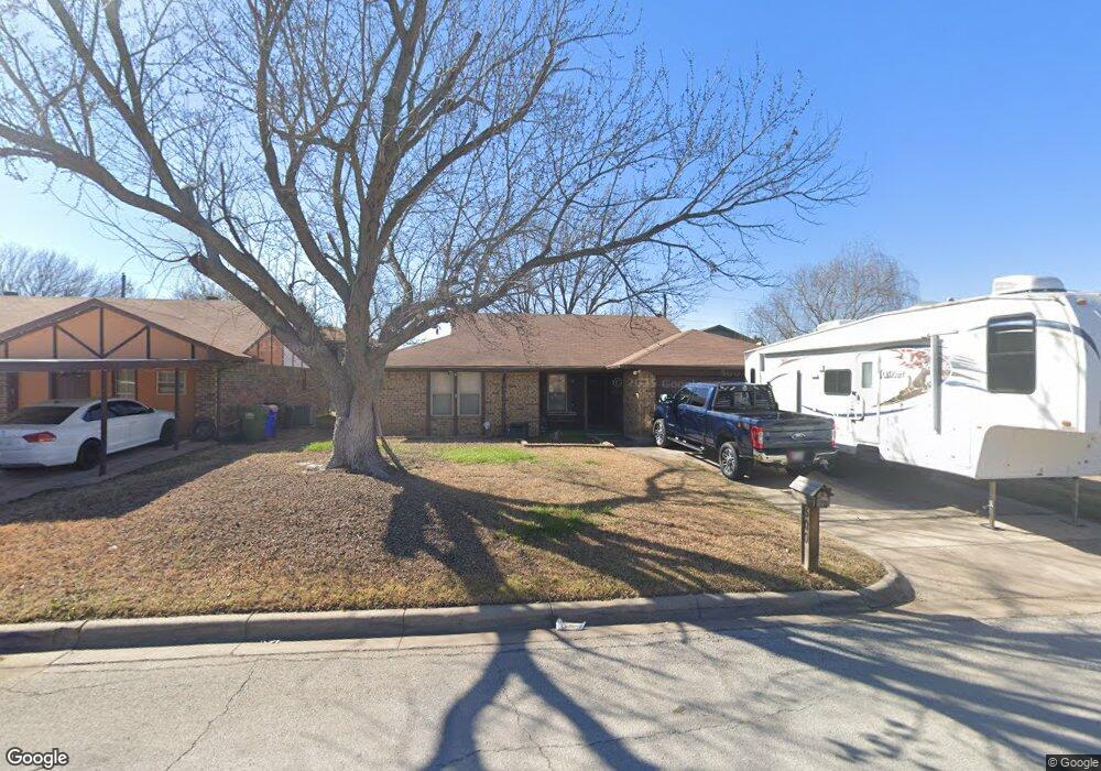 500 Allencrest Dr, Fort Worth, TX 76108 - photo 1