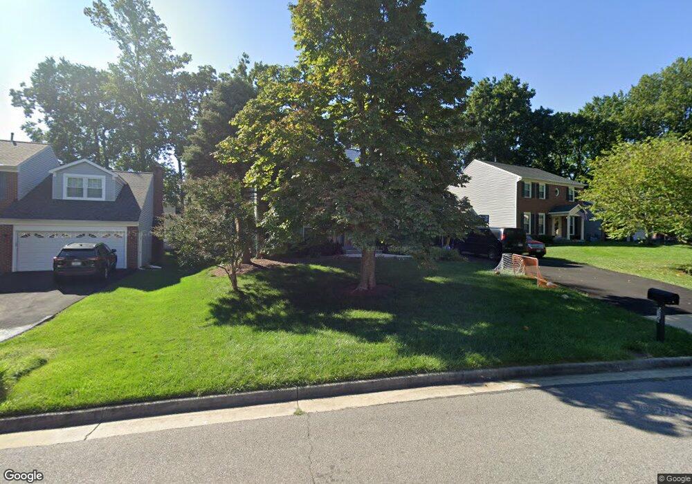 6321 Summerday Ct, Burke, VA 22015 - photo 1