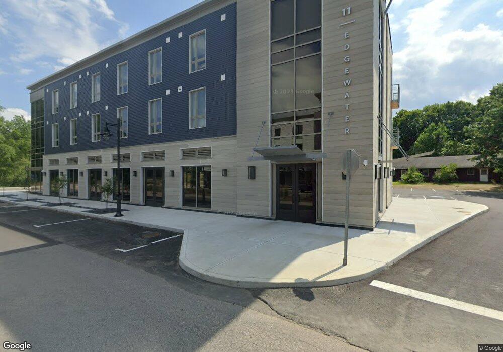 11 Edgewater Cir unit D, East Hampton, CT 06424 - photo 1