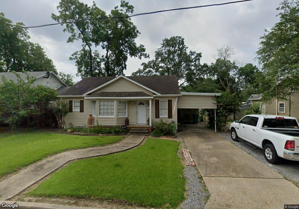 320 W Oak Ave, Eunice, LA 70535 - photo 1