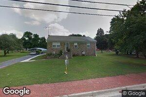 35 Front St, Hancocks Bridge, NJ 08038