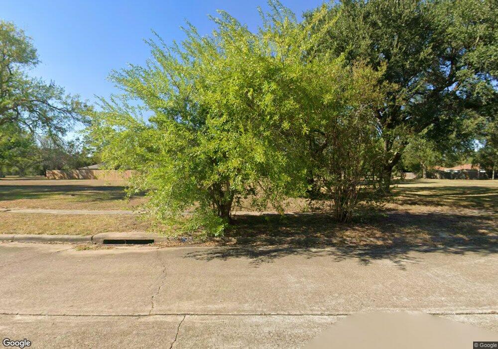 8014 Shady Grove Dr, Houston, TX 77040 - photo 1