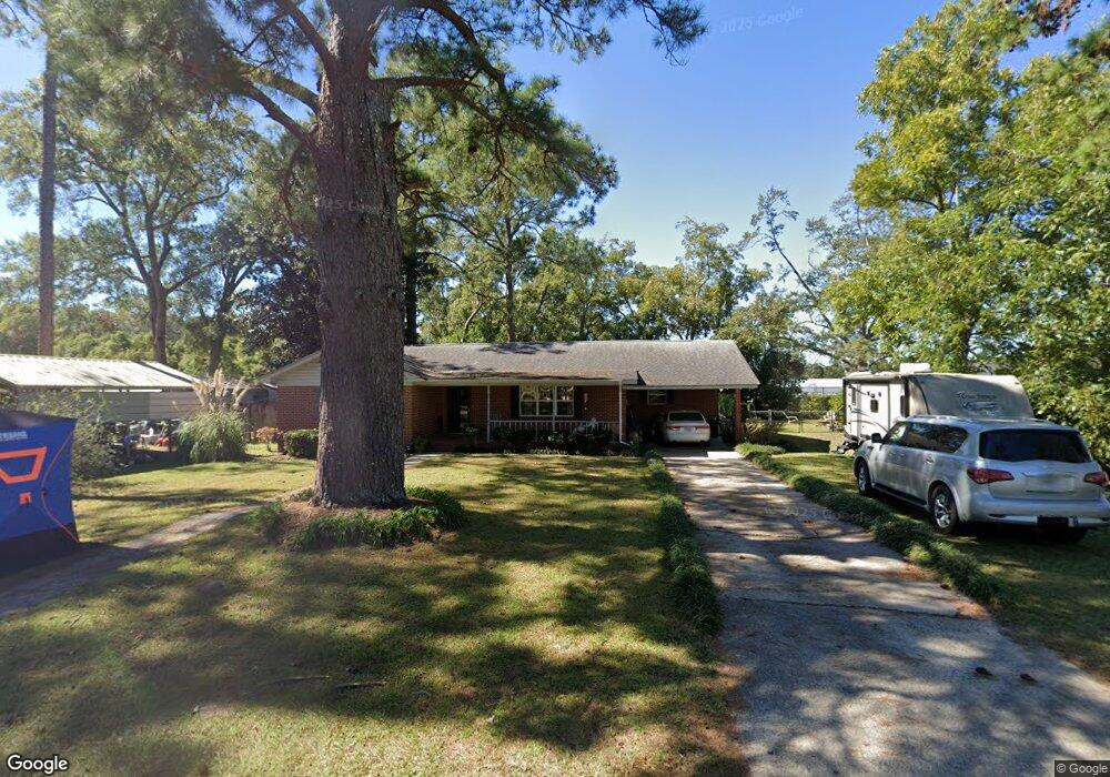 607 Hendry St, Blackshear, GA 31516 - photo 1