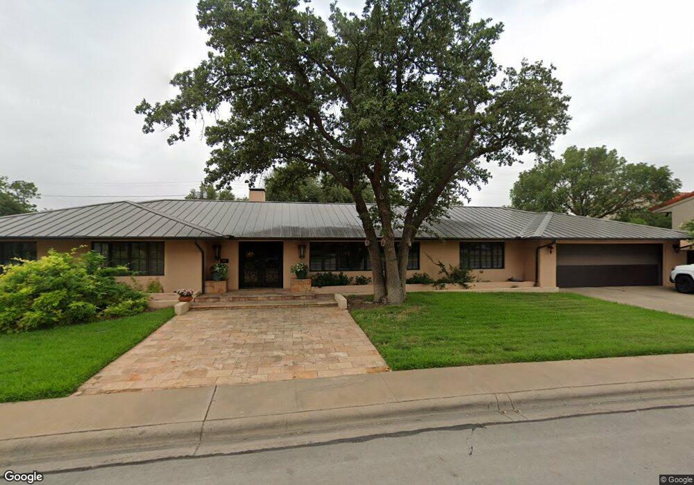 1505 W Cuthbert Ave, Midland, TX 79701 - photo 1