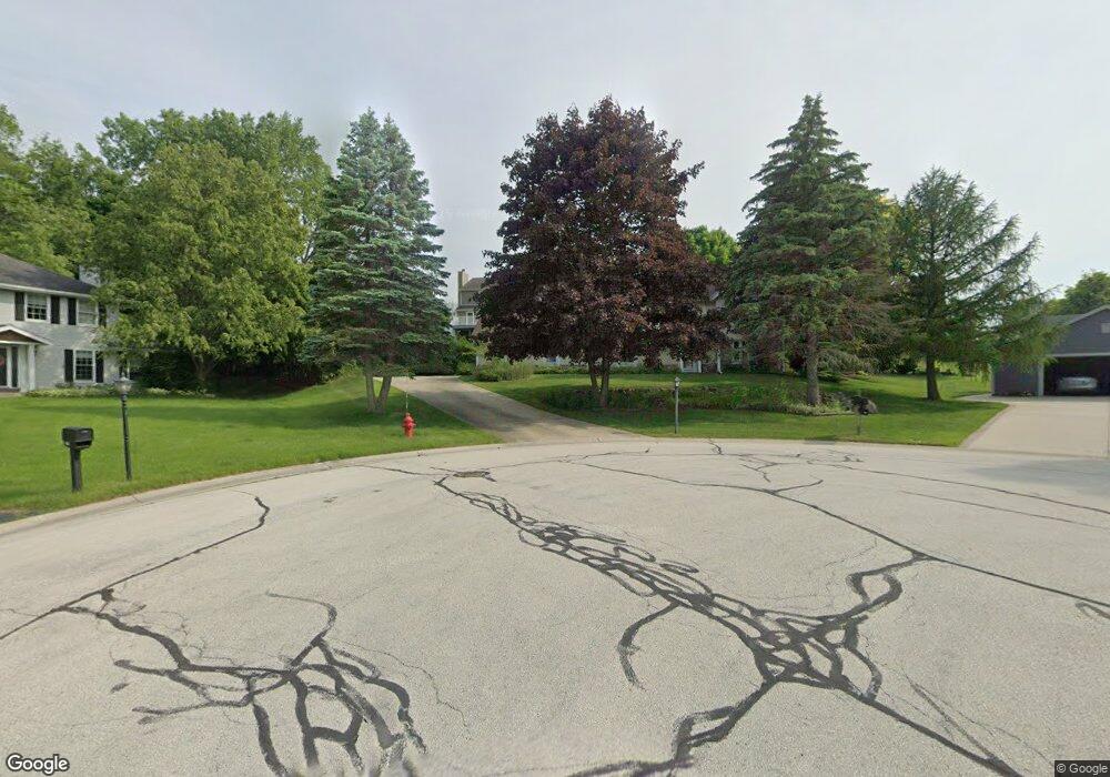 1230 Boxwood Ct, Brookfield, WI 53045 - photo 1