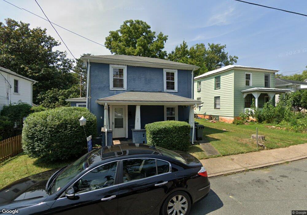 339 10 1/2 St NW, Charlottesville, VA 22903 - photo 1