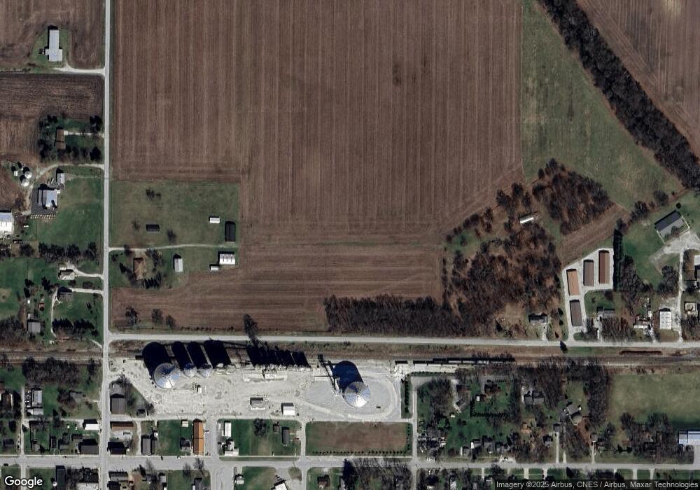 302 N Bierma St, Wheatfield, IN 46392 - photo 1