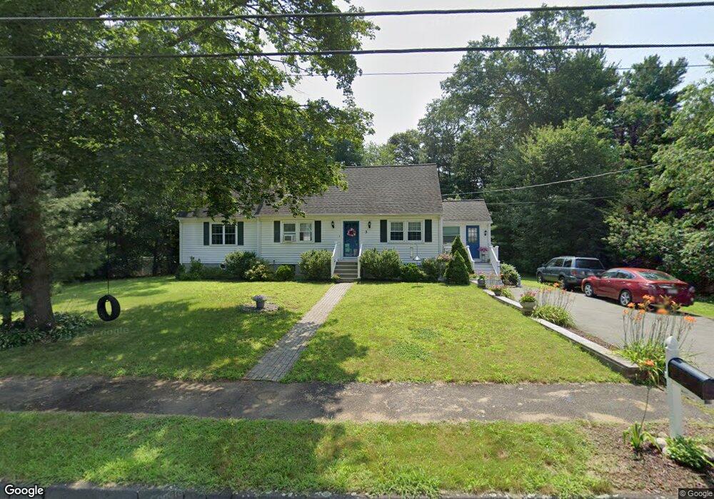 9 Moore St, Wilmington, MA 01887 - photo 1