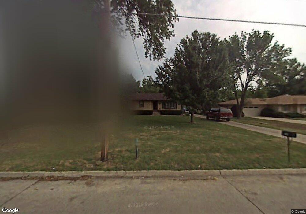 2519 Stanton Ave, Des Moines, IA 50321 - photo 1