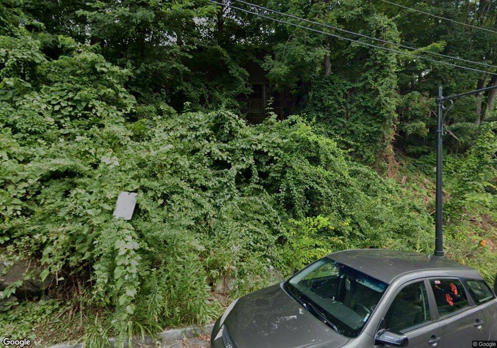 43 Bridge St, Shelburne Falls, MA 01370 - photo 1