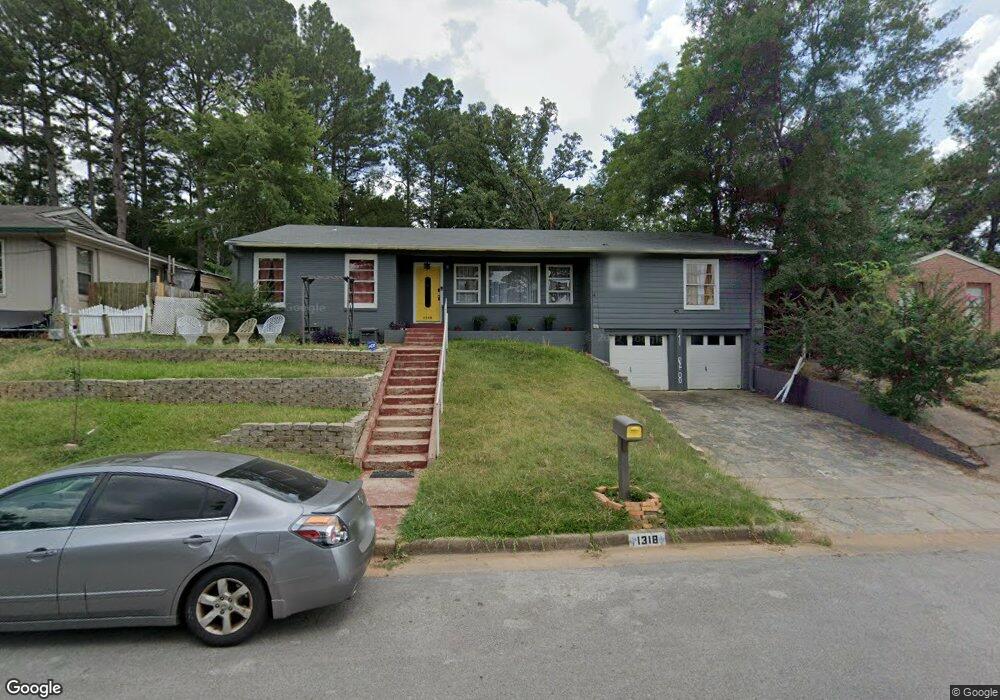 1318 Graham Dr, Tyler, TX 75701 - photo 1