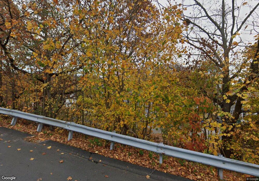 18 Cherry St, Newburyport, MA 01950 - photo 1