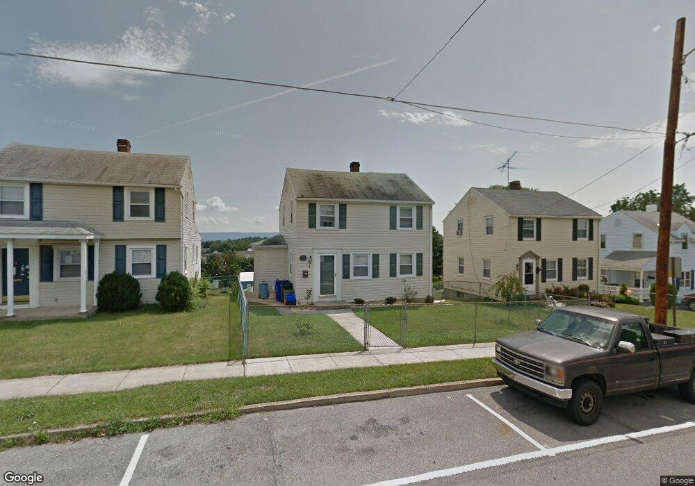 212 S Mont Valla Ave, Hagerstown, MD 21740 - photo 1