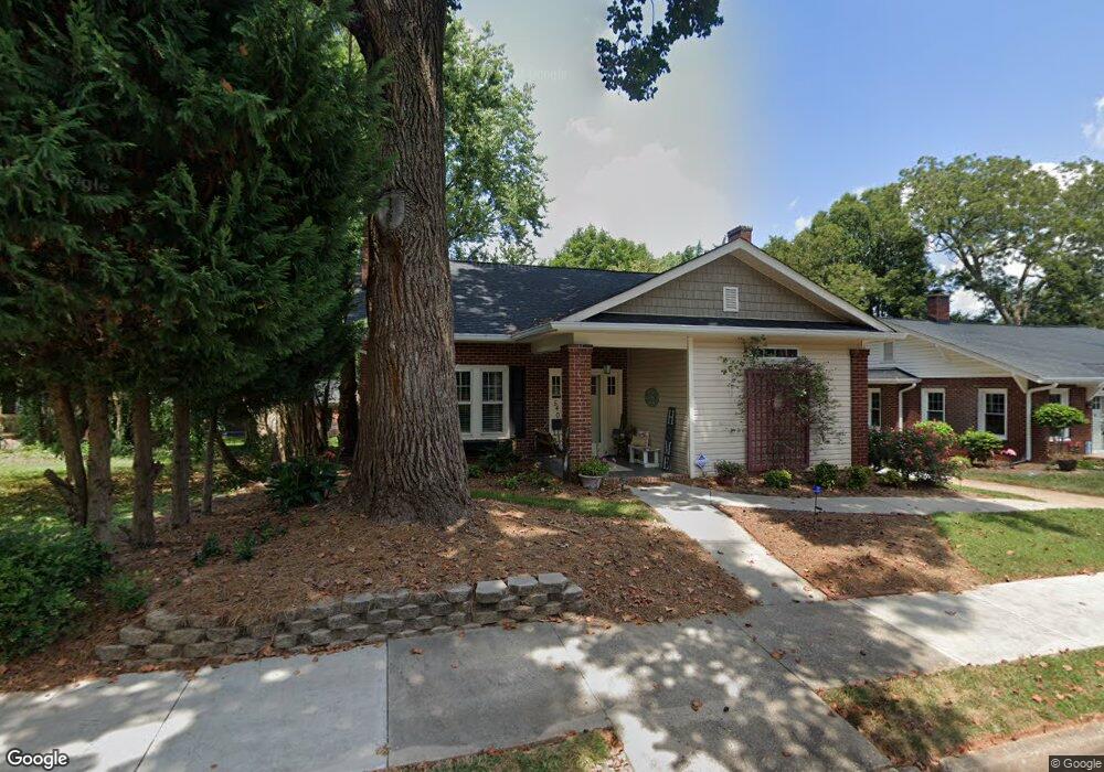 540 Carroll St, Statesville, NC 28677 - photo 1