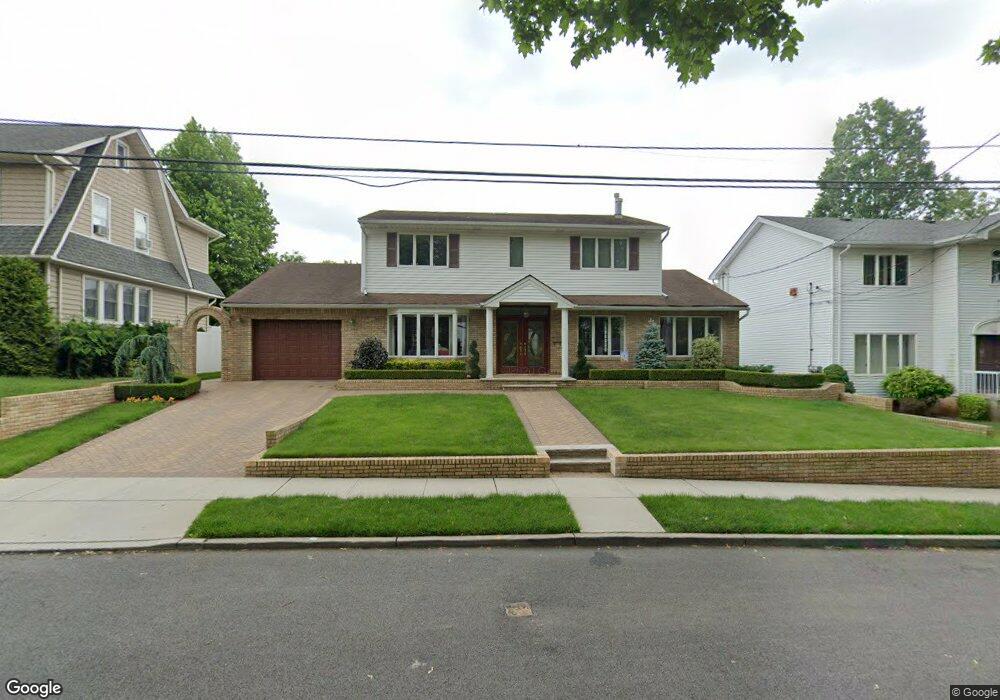 36 Foxholm St, Staten Island, NY 10306 - photo 1