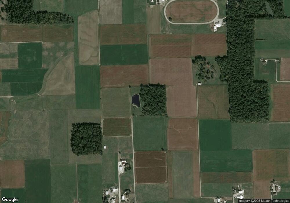 16605 Grabill Rd, Grabill, IN 46741 - photo 1