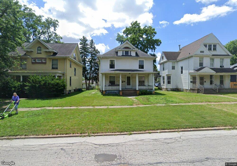 2209 W 4th St, Davenport, IA 52802 - photo 1