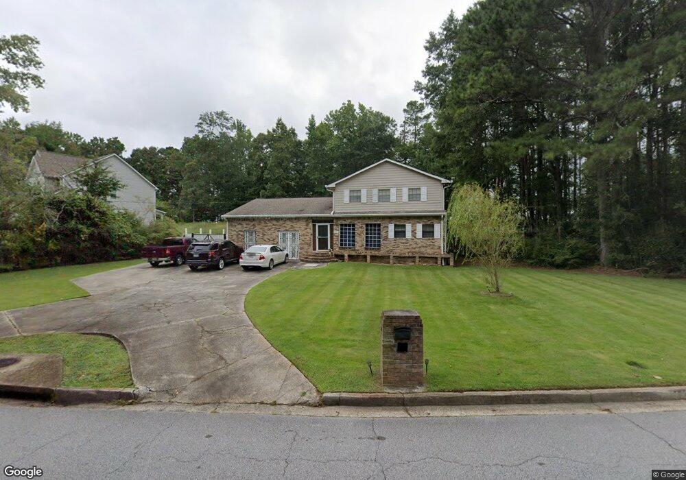 9491 Winding Way Ln, Jonesboro, GA 30238 - photo 1