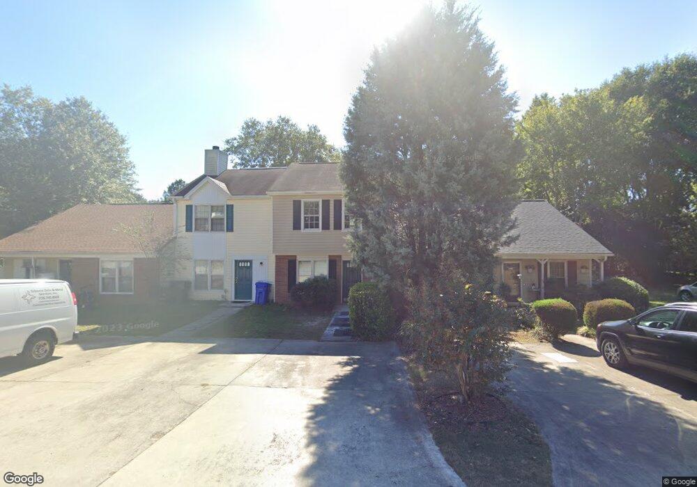 1705 Hunting Creek Dr SE unit 1705, Conyers, GA 30013 - photo 1