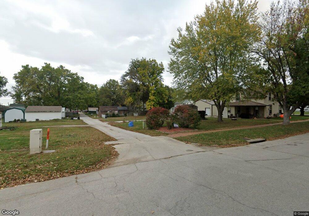 102 N Webster St, Shenandoah, IA 51601 - photo 1