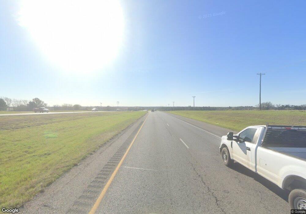 923 Highway 290 E, Elgin, TX 78621 - photo 1