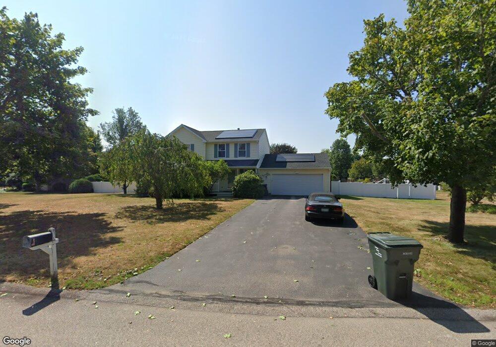 131 Hidden Lake Dr, North Kingstown, RI 02877 - photo 1