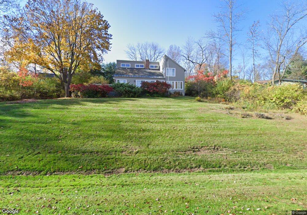 77 General Greene Rd, Shelburne, VT 05482 - photo 1