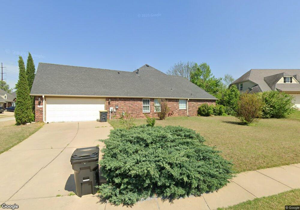 2318 W 117th St S, Jenks, OK 74037 - photo 1