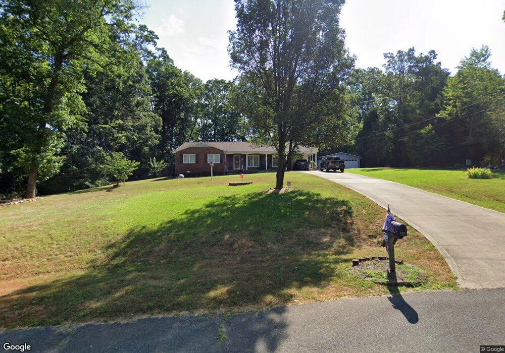 551 Graceland Dr, Asheboro, NC 27205 - photo 1