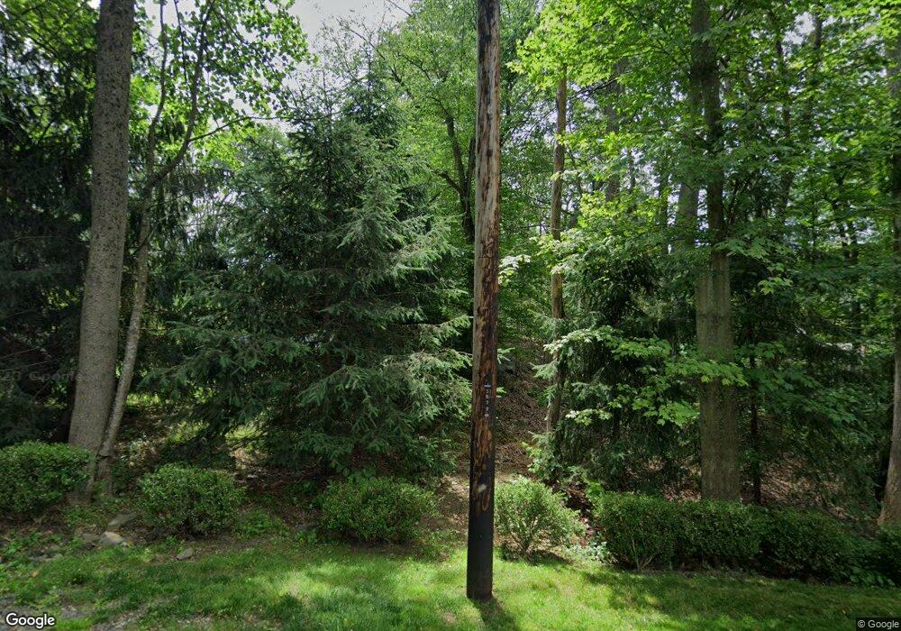 226 Indian Rock Rd, New Canaan, CT 06840 - photo 1