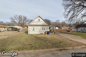702 W Sherman Ave, Kingman, KS 67068