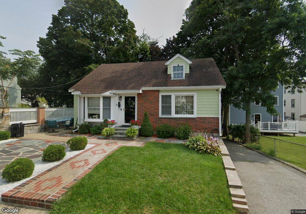 4 Dows Ln, Woburn, MA 01801 - photo 1