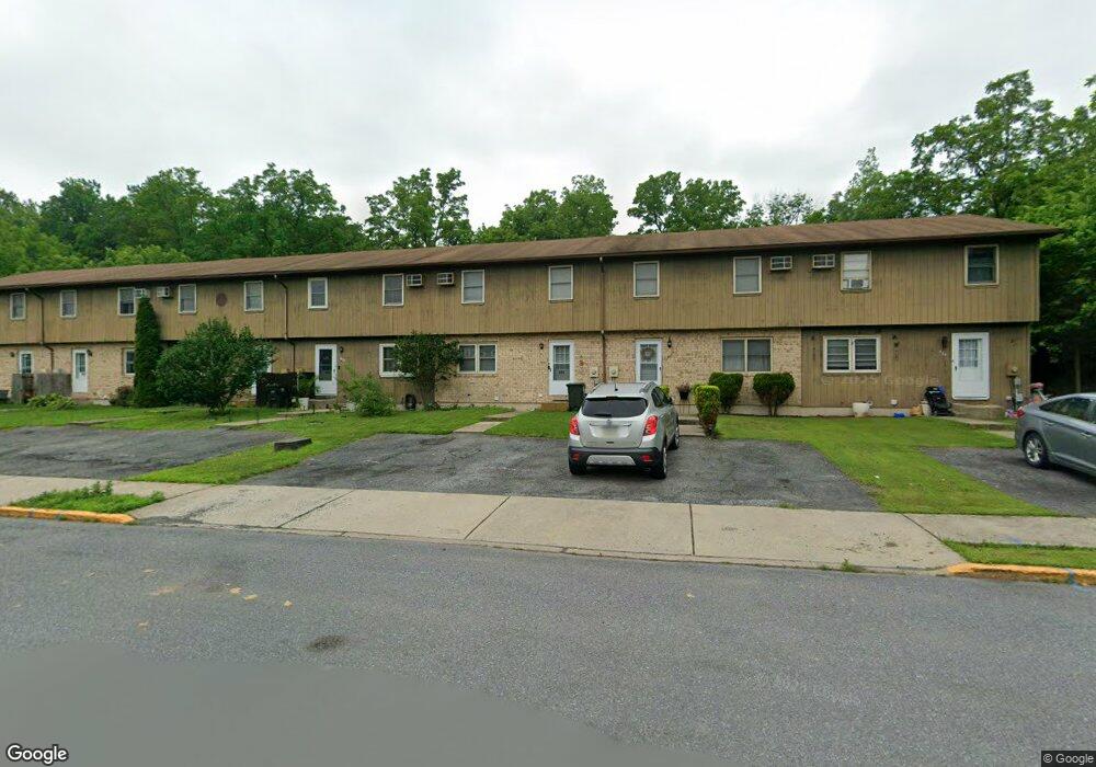 424 Century Dr, Bath, PA 18014 - photo 1